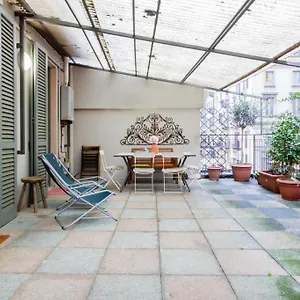 Joivy For 6 With Big Terrace In Centro Storico Milán
