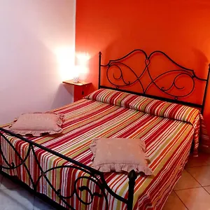https://celebrity-house.sicilyhotelsitaly.net