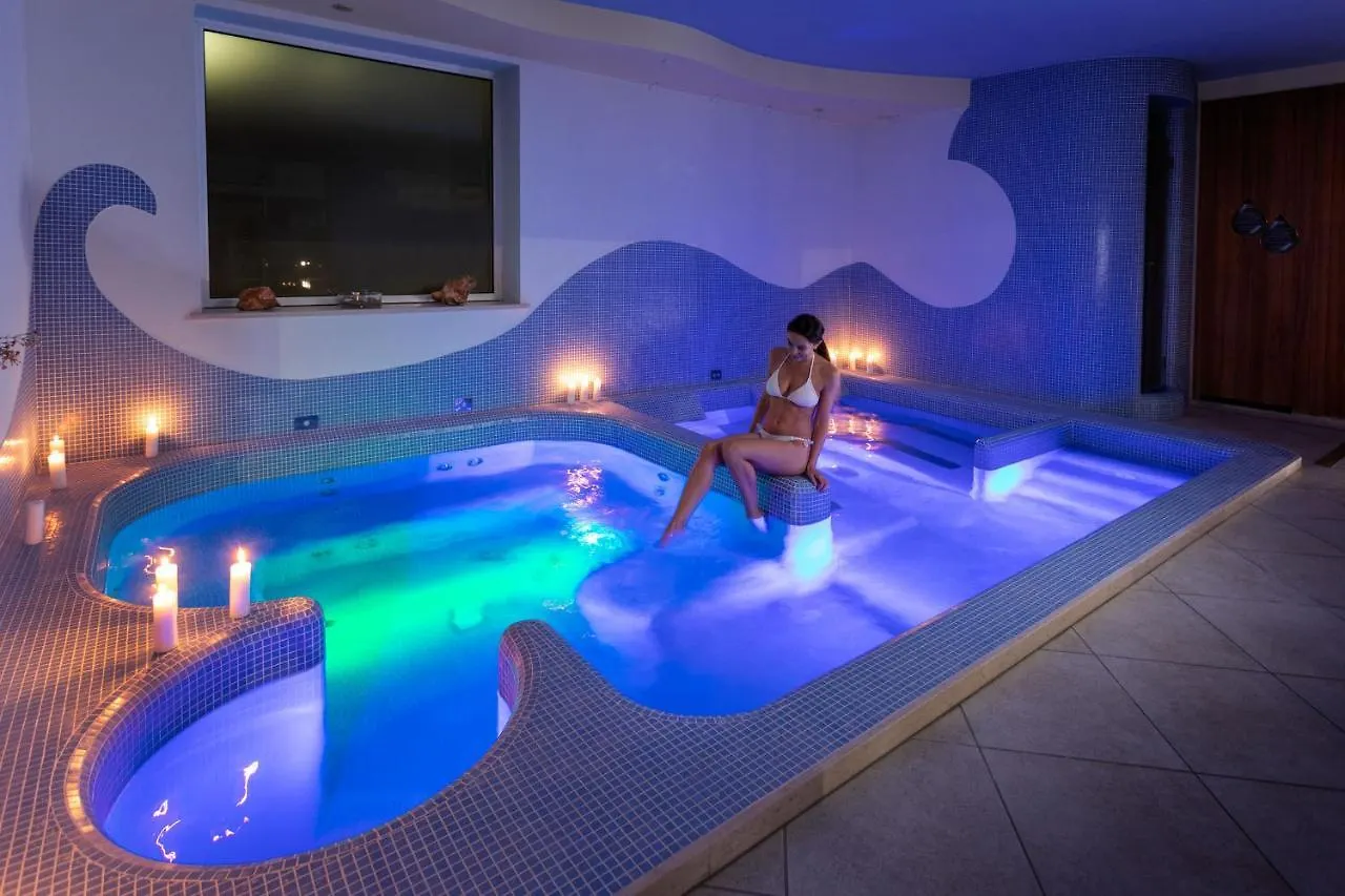 Nero D'Avorio Aparthotel & Spa Rimini