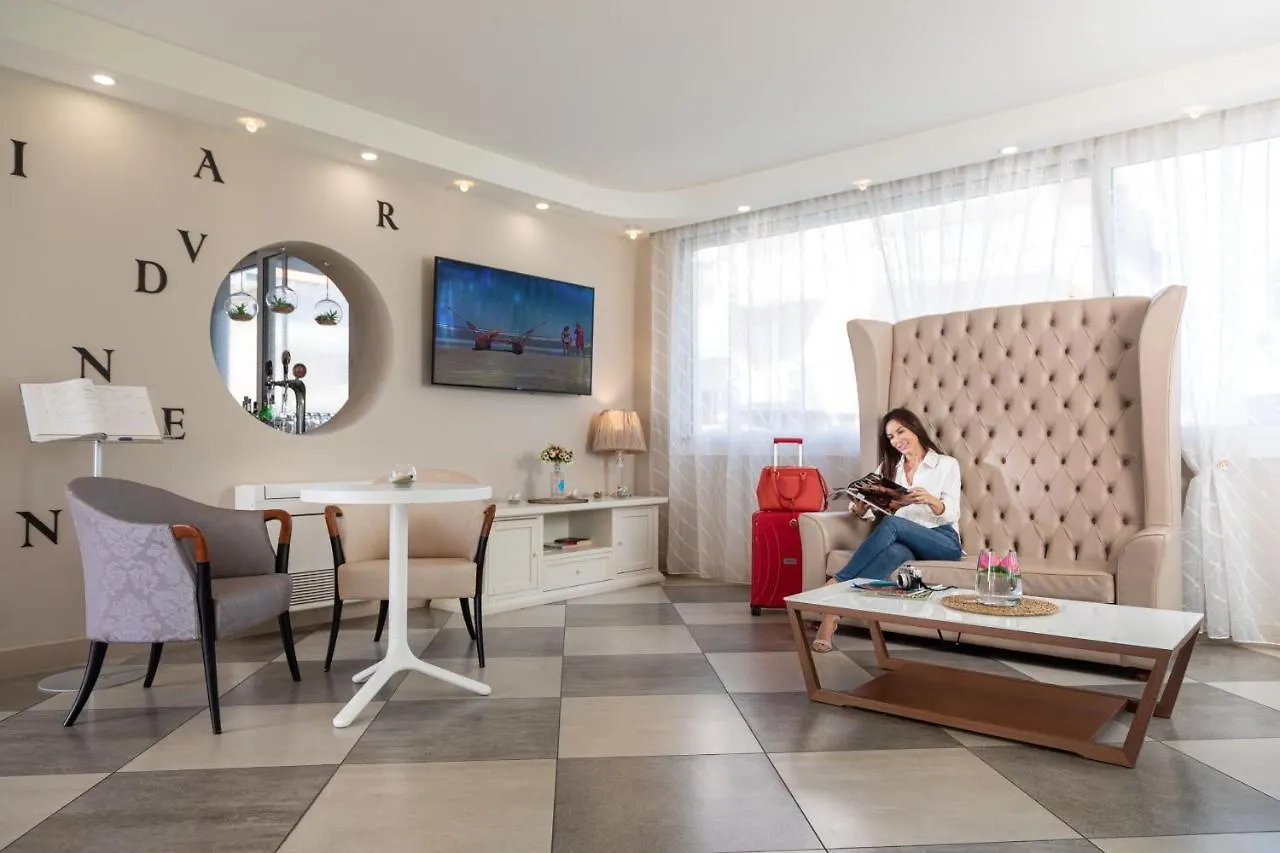 Nero D'Avorio Aparthotel & Spa Rimini